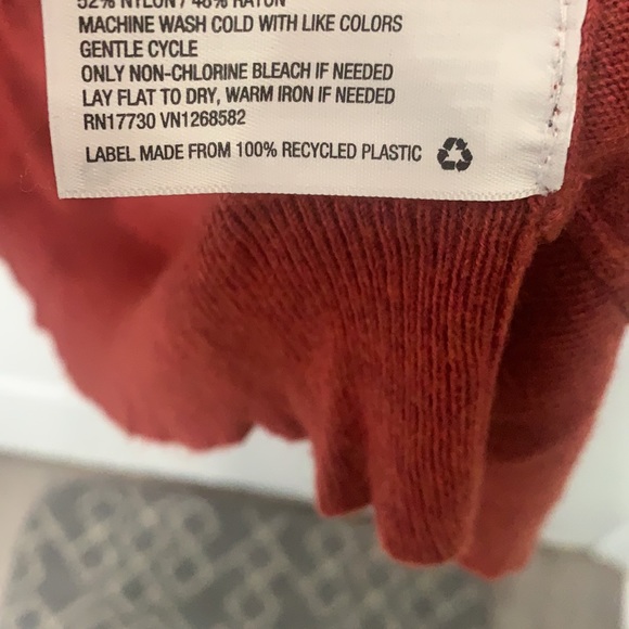 Cardigan - Picture 5 of 5